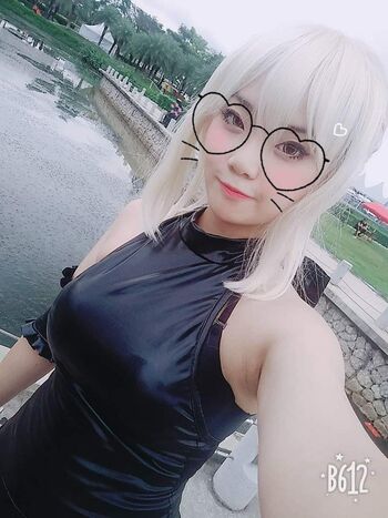 Rina_tanfly4