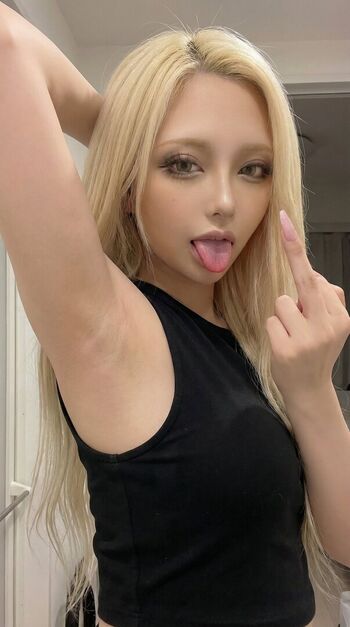 Rinka Mazogari Leaked Nude OnlyFans (Photo 1)