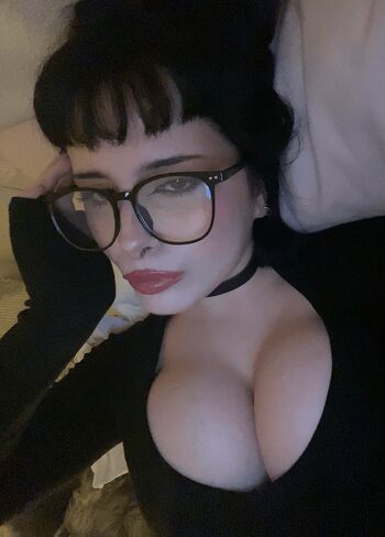 Rinna0x Leaked Nude OnlyFans (Photo 9)