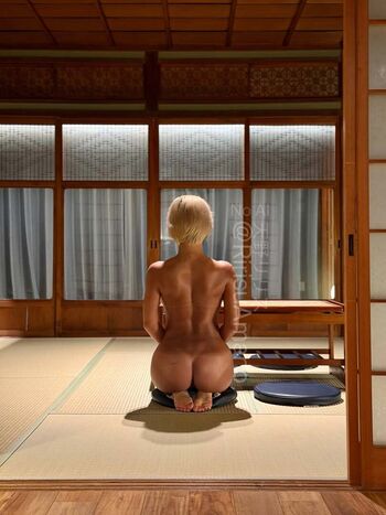 RirisuAmano Leaked Nude OnlyFans (Photo 24)