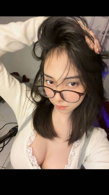 risaatjan Leaked Nude OnlyFans (Photo 6)
