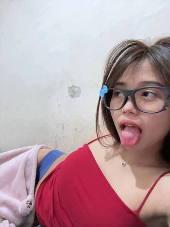 Riska Saputri Leaked Nude OnlyFans (Photo 12)