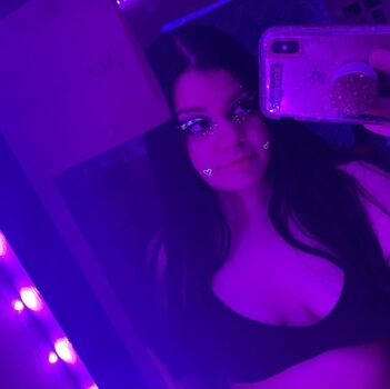 risssaaxxx Leaked Nude OnlyFans (Photo 2)