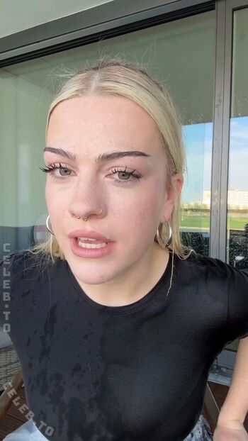 Romina Jana Leaked Nude OnlyFans (Photo 3)