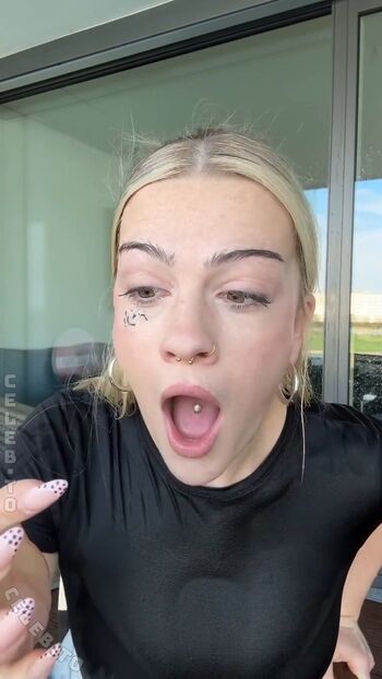 Romina Jana Leaked Nude OnlyFans (Photo 4)