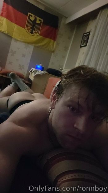 ronnboy Leaked Nude OnlyFans (Photo 7)