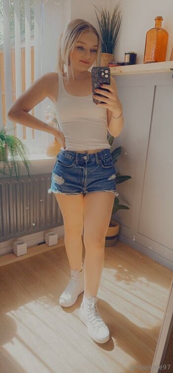 rose_1997