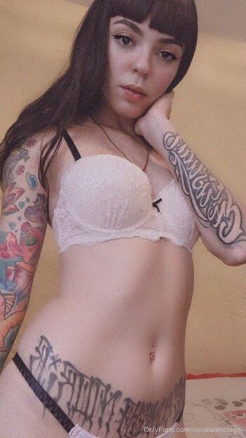 rosebalenciaga Leaked Nude OnlyFans (Photo 25)