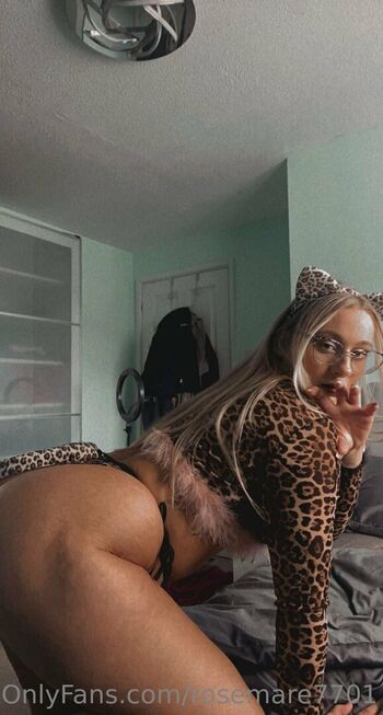 rosemare7701 Leaked Nude OnlyFans (Photo 11)