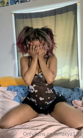 Roxyz111
