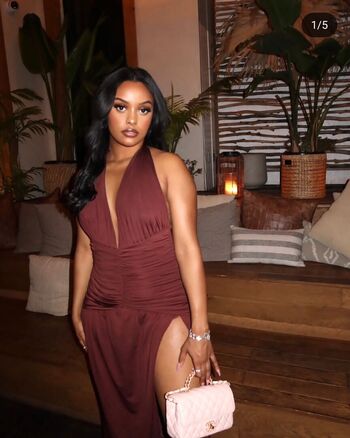 Ruth B. Leaked Nude OnlyFans (Photo 3)