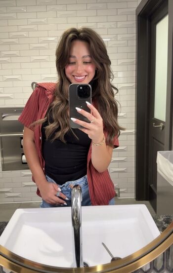 Ryanne Elyse Leaked Nude OnlyFans (Photo 10)