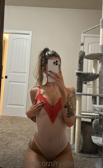 Ryelee Steiling Leaked Nude OnlyFans (Photo 22)