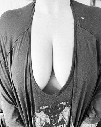 ryensookie Leaked Nude OnlyFans (Photo 22)