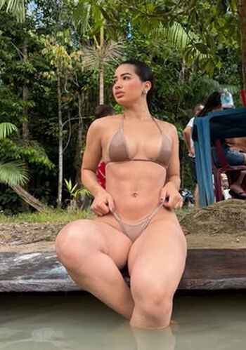 Sabrina Gonçalves