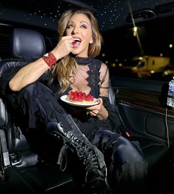 Sabrina Salerno Leaked Nude OnlyFans (Photo 1077)