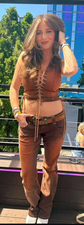 sabrinaaspressert