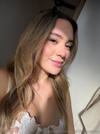 sabrinasweeney Leaked Nude OnlyFans (Photo 9)