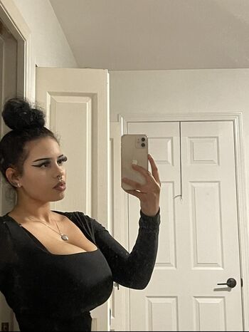 Sadesgrave Leaked Nude OnlyFans (Photo 17)