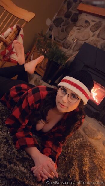 Saffron Bacchus Leaked Nude OnlyFans (Photo 59)