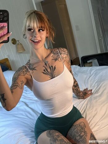 Sallydinosaur