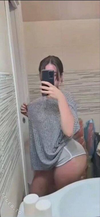 sammxaaa Leaked Nude OnlyFans (Photo 2)