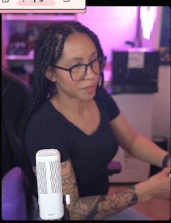 samora Leaked Nude OnlyFans (Photo 21)