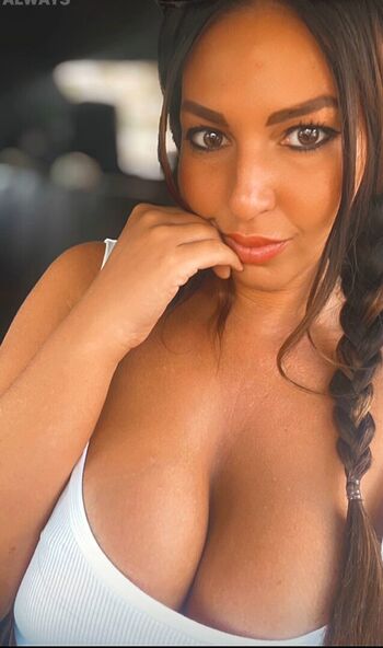Sara Bigham Souhanki