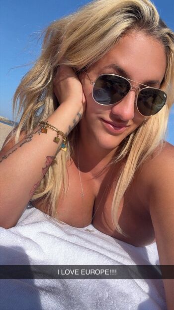 Sara Blake Cheek Leaked Nude OnlyFans (Photo 28)