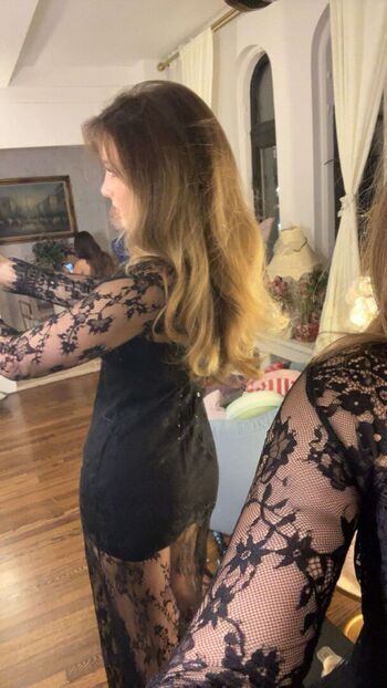 Sara Dobrik Leaked Nude OnlyFans (Photo 28)