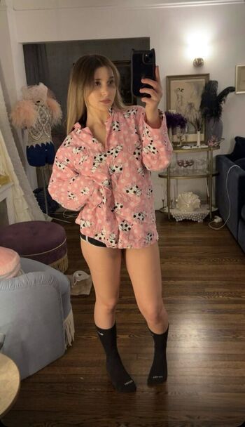 Sara Dobrik Leaked Nude OnlyFans (Photo 32)