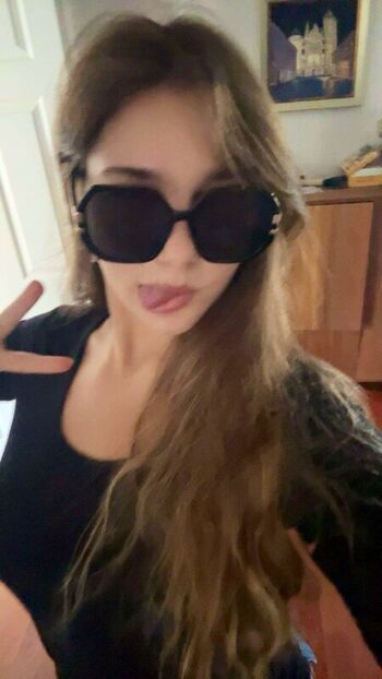 Sara Dobrik