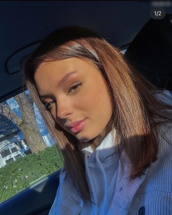 Sara.xts Leaked Nude OnlyFans (Photo 4)