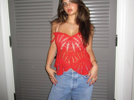 Sarabella Harris