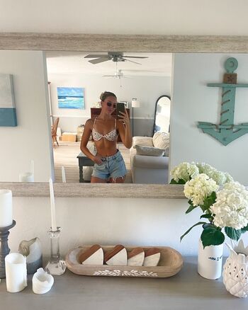 Sarah Abbott Leaked Nude OnlyFans (Photo 13)