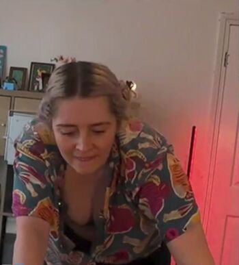 Sarah Bridgewater Leaked Nude OnlyFans (Photo 3)