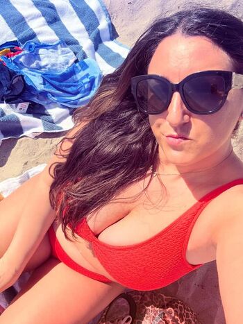 sarahhevee Leaked Nude OnlyFans (Photo 3)