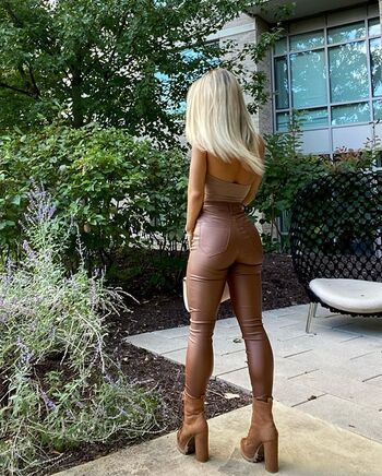 sarahhouchens Leaked Nude OnlyFans (Photo 33)