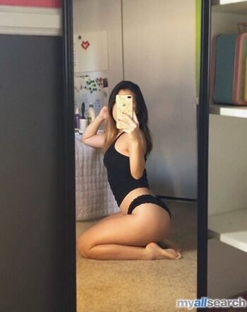 Sarina Erika Leaked Nude OnlyFans (Photo 10)