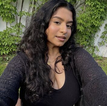 Sarmi J Leaked Nude OnlyFans (Photo 1)