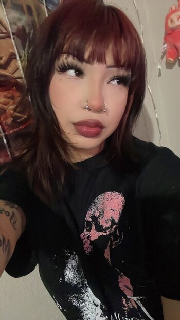 Sarynthia Leaked Nude OnlyFans (Photo 2)