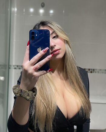Sasha Damore