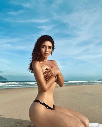 Sashasha999 Leaked Nude OnlyFans (Photo 10)