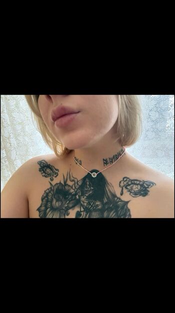 Sashiiwx.wx Leaked Nude OnlyFans (Photo 4)