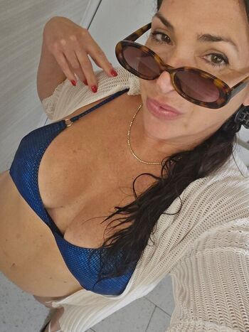 sassymommy69 Leaked Nude OnlyFans (Photo 8)