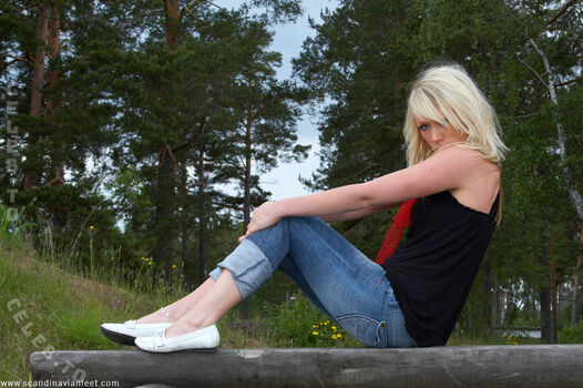 Scandinavian Feet