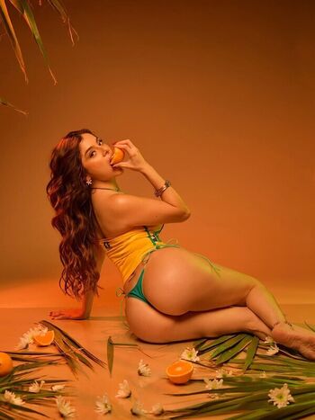 Scarlett Salazar Leaked Nude OnlyFans (Photo 3)