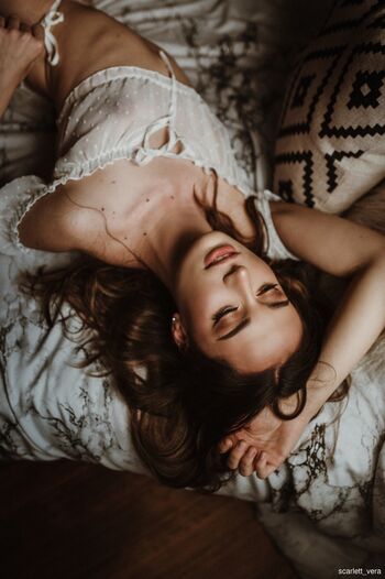 scarlett_vera