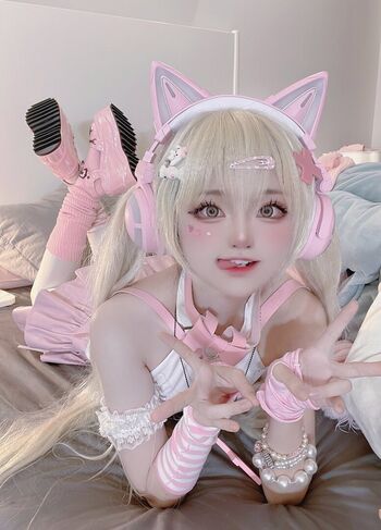 SeeU Cosplay Leaked Nude OnlyFans (Photo 25)