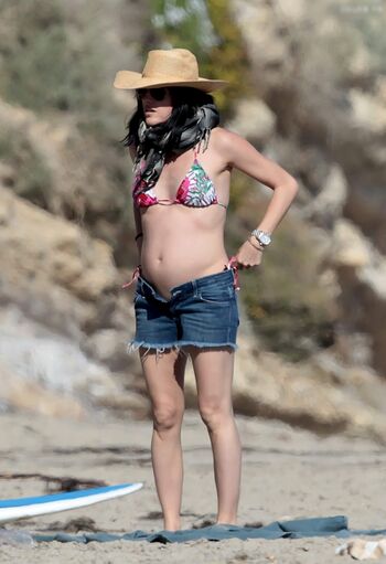 Selma Blair Leaked Nude OnlyFans (Photo 17)